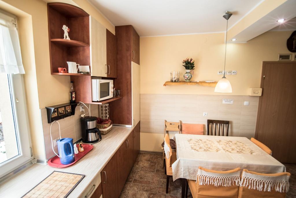 Guest House Wanda วาลบ์จิก ภายนอก รูปภาพ